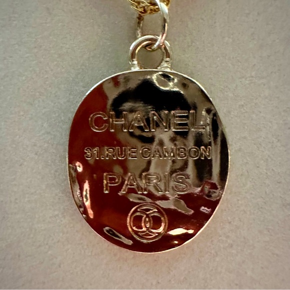 Chanel Zipper Pull Gold Tone. - Picture 3 of 3